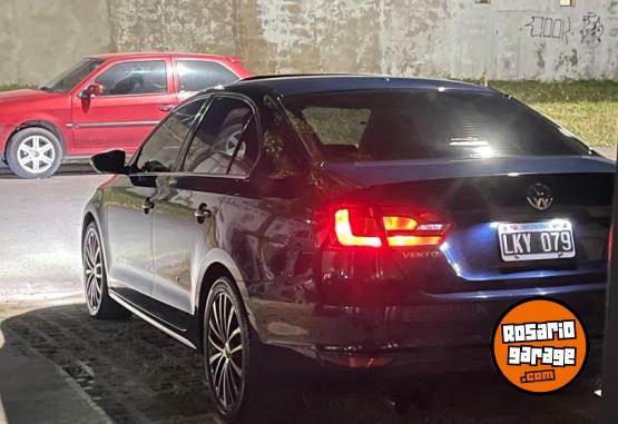 Autos - Volkswagen Vento 2012 Nafta 130000Km - En Venta
