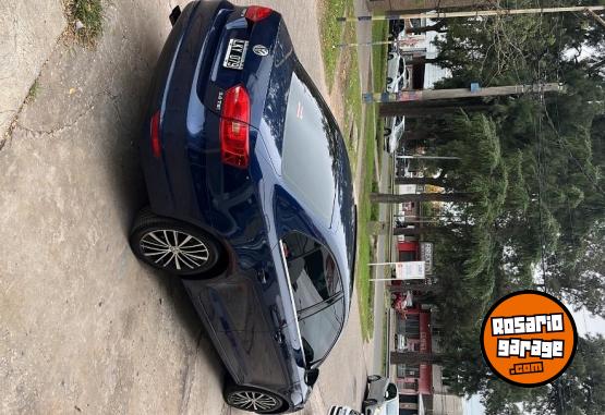 Autos - Volkswagen Vento 2012 Nafta 130000Km - En Venta