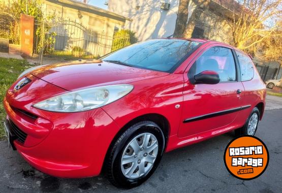 Autos - Peugeot 207 2011 Nafta 130000Km - En Venta