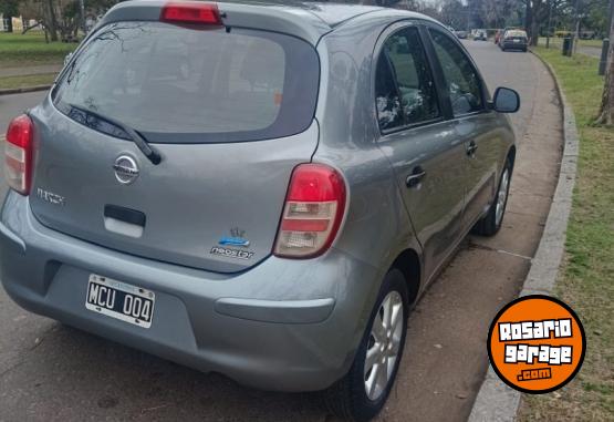 Autos - Nissan March 2013 Nafta 96000Km - En Venta