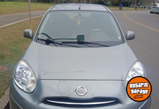 Autos - Nissan March 2013 Nafta 96000Km - En Venta
