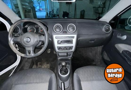 Autos - Volkswagen Confortline 2014 Nafta 170000Km - En Venta