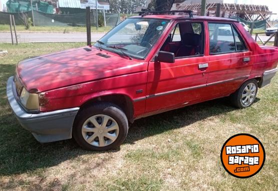 Autos - Renault 9 1995 GNC 386000Km - En Venta