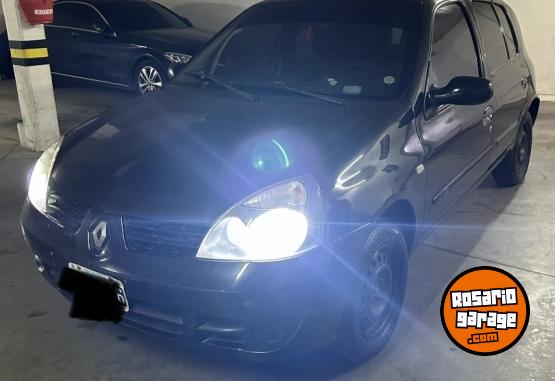 Autos - Renault Clio pack 2009 Nafta 227000Km - En Venta