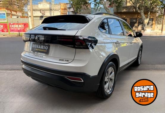 Autos - Volkswagen Nivus 2021 Nafta 52000Km - En Venta