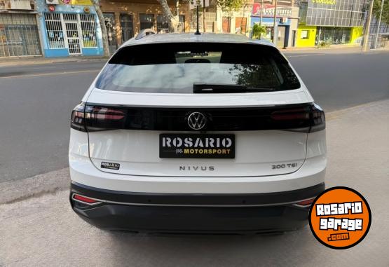 Autos - Volkswagen Nivus 2021 Nafta 52000Km - En Venta