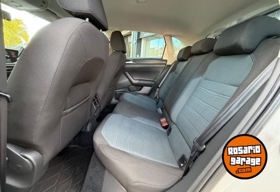 Autos - Volkswagen Nivus 2021 Nafta 52000Km - En Venta