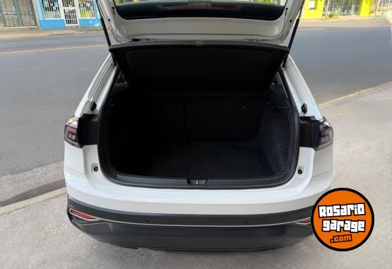 Autos - Volkswagen Nivus 2021 Nafta 52000Km - En Venta