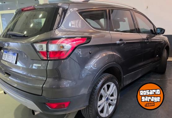 Autos - Ford kuga 2017 Nafta 74000Km - En Venta