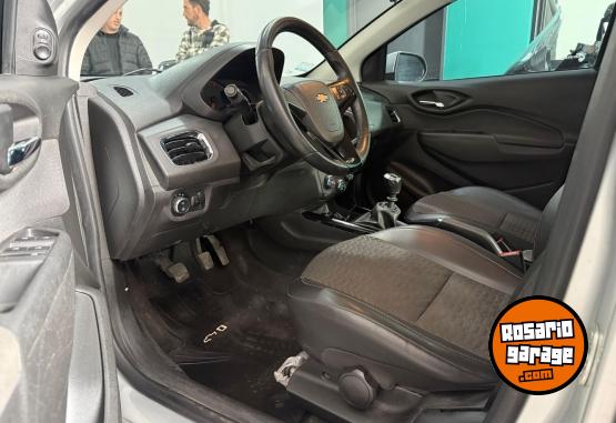 Autos - Chevrolet Onix LTZ 2017 Nafta 130000Km - En Venta
