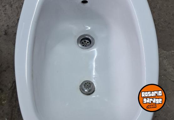 Hogar - nodoro con mochila y bidet (Roca - línea Mónaco) - En Venta