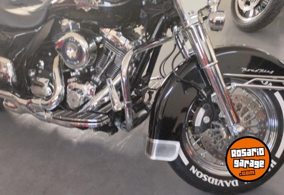 Motos - Harley Davidson Road king 2011 Nafta 32800Km - En Venta