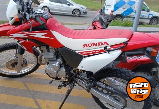 Motos - Honda XR250 TORNADO 2018 Nafta 9140Km - En Venta