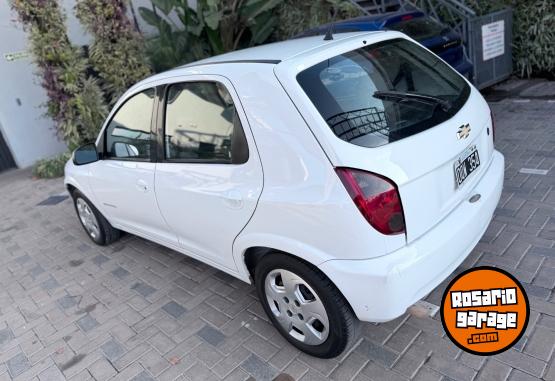 Autos - Chevrolet Celta 2015 GNC 144000Km - En Venta