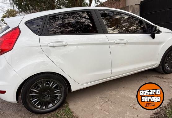 Autos - Ford Fiesta Kinetic S 2015 GNC 187000Km - En Venta