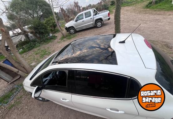 Autos - Peugeot 208 FELINE 2014 Nafta 137000Km - En Venta