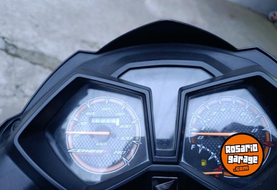 Motos - Honda Twister 2024 Nafta 18000Km - En Venta