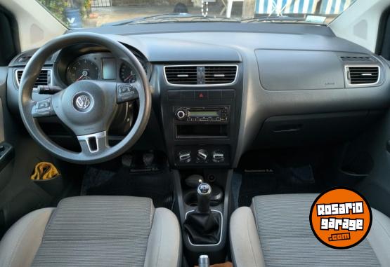 Autos - Volkswagen Suran Trendline 2011 Nafta 105000Km - En Venta