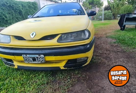 Autos - Renault Laguna 1998 Nafta 245000Km - En Venta