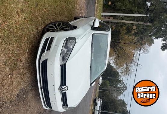 Autos - Volkswagen Golf 2017 Nafta 157000Km - En Venta