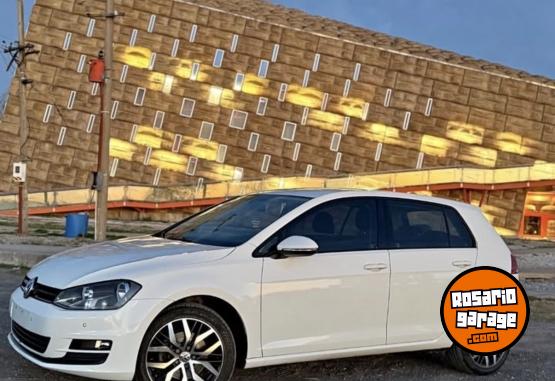Autos - Volkswagen Golf 2017 Nafta 157000Km - En Venta