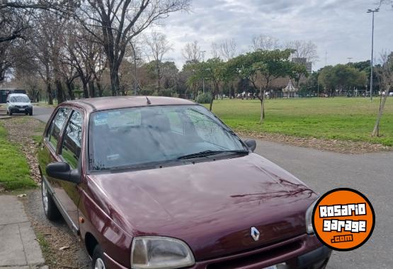 Autos - Renault Clio 1 1997 Nafta 147000Km - En Venta