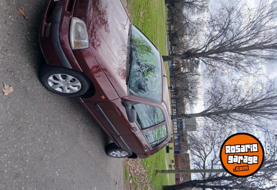 Autos - Renault Clio 1 1997 Nafta 147000Km - En Venta