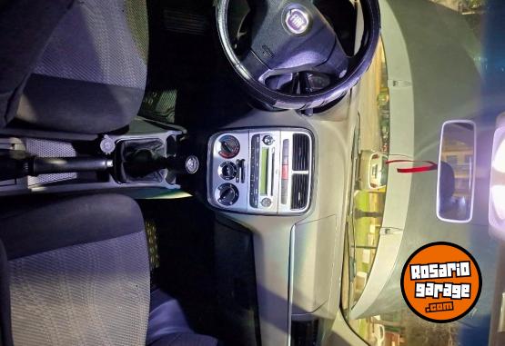 Autos - Fiat Punto ELX 1.4 2009 Nafta 164000Km - En Venta