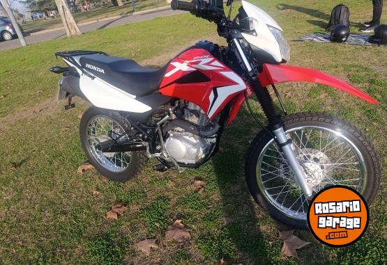 Motos - Honda Xr150 2024 Nafta 2800Km - En Venta