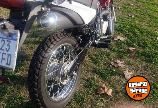 Motos - Honda Xr150 2024 Nafta 2800Km - En Venta