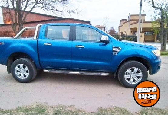 Camionetas - Ford Ranger XLT 3.2 AT 4x4 2022 Diesel 127000Km - En Venta