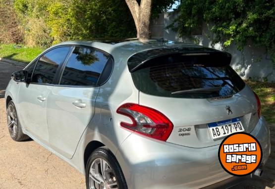 Autos - Peugeot 208 gt 2017 Nafta 110000Km - En Venta