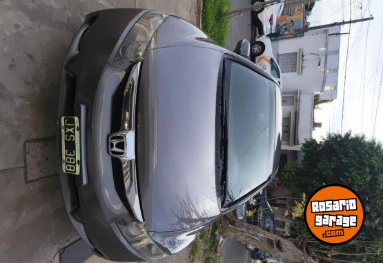 Autos - Honda Civic 2011 Nafta 200000Km - En Venta