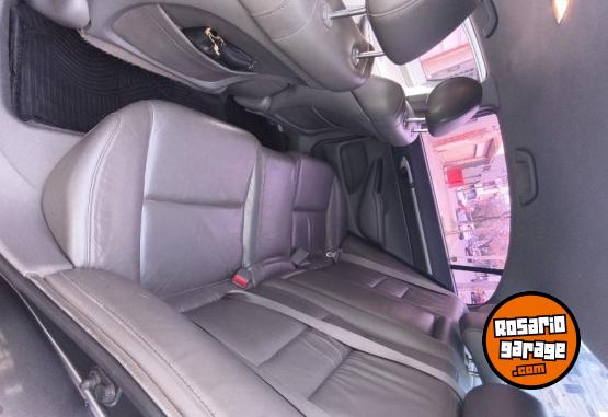 Autos - Honda Civic 2011 Nafta 200000Km - En Venta