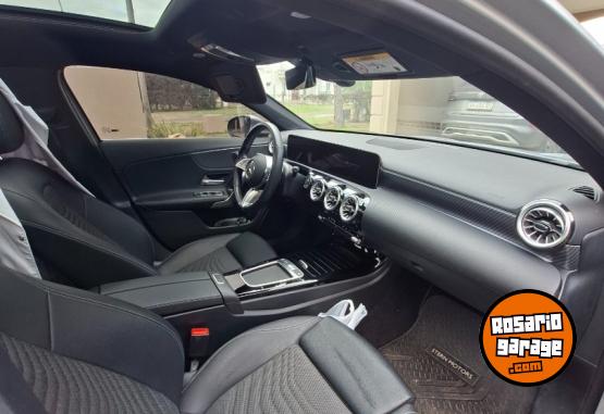 Autos - Mercedes Benz A 200 aedan progresive 2024 Nafta 45000Km - En Venta