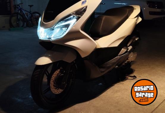 Motos - Honda Pcx 2016 Nafta 37000Km - En Venta