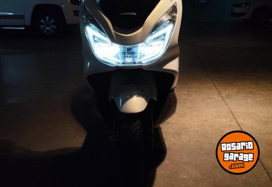 Motos - Honda Pcx 2016 Nafta 37000Km - En Venta