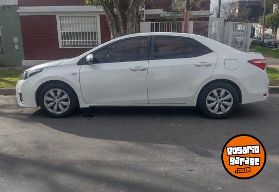 Autos - Toyota XLI 2015 GNC 168000Km - En Venta