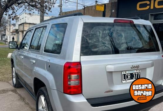Camionetas - Chrysler Patriot 2012 Nafta 111Km - En Venta