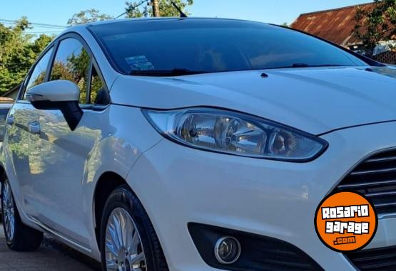 Autos - Ford Fiesta SE 2017 Nafta 175000Km - En Venta
