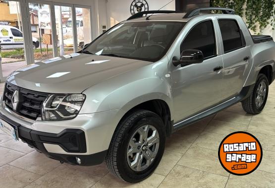 Camionetas - Renault OROCH EMOTION 2025 Nafta 12500Km - En Venta