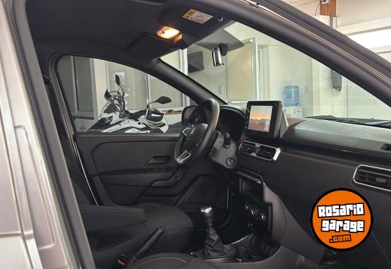 Camionetas - Renault OROCH EMOTION 2025 Nafta 12500Km - En Venta