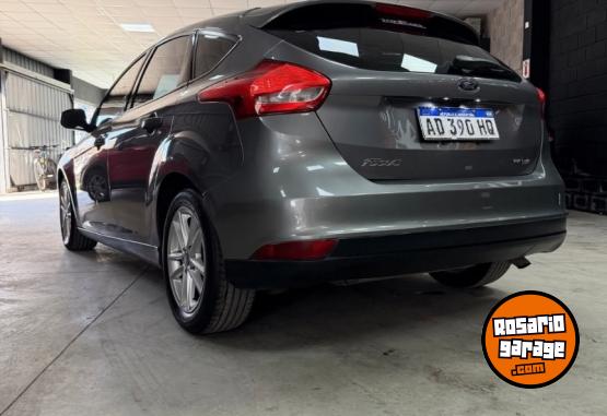 Autos - Ford Focus SE 2019 Nafta 92000Km - En Venta