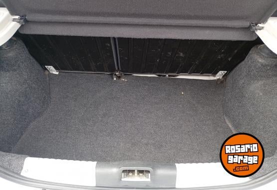 Autos - Volkswagen Gol Trend 1.6 2013 Nafta 106000Km - En Venta