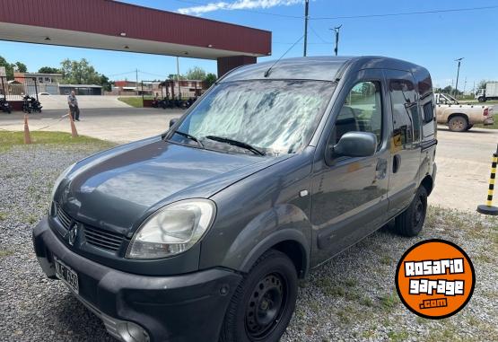 Utilitarios - Renault kangoo 2014 Nafta 187000Km - En Venta