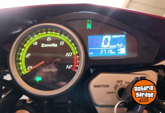 Motos - Zanella ZR 150 2023 Nafta 3700Km - En Venta