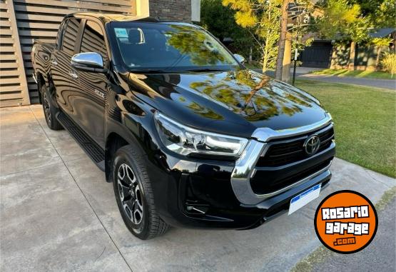 Camionetas - Toyota hilux 2021 Diesel 78000Km - En Venta