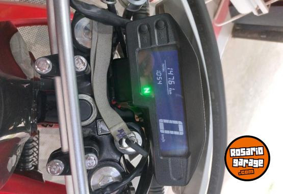 Motos - Honda Tornado 250 2024 Nafta 14000Km - En Venta