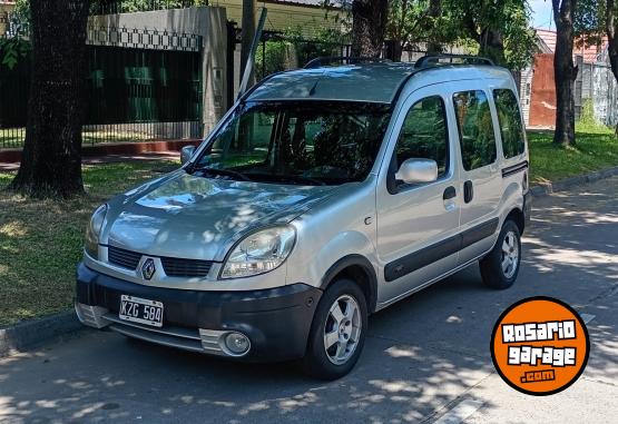 Utilitarios - Renault Kangoo familiar. 2012 Diesel 158000Km - En Venta