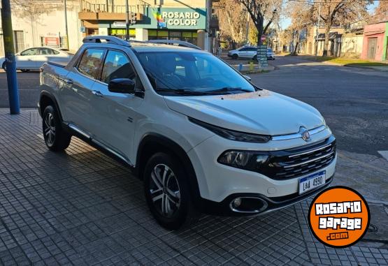 Camionetas - Fiat TORO VOLCANO 2.0 4X4 A/T 2016 Diesel 120000Km - En Venta